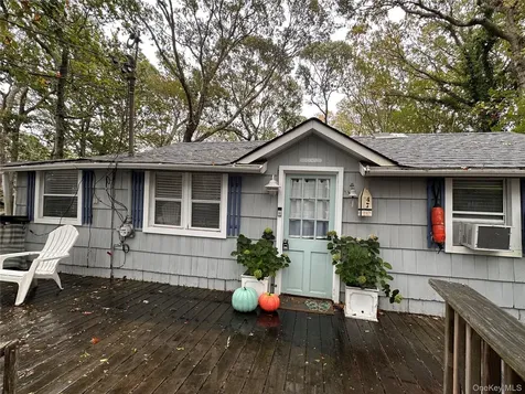 47 Woodcliff Trail Baiting Hollow NY 11933