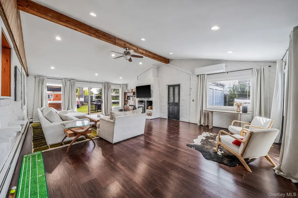 60 Lake Shore Drive Patchogue NY 11772