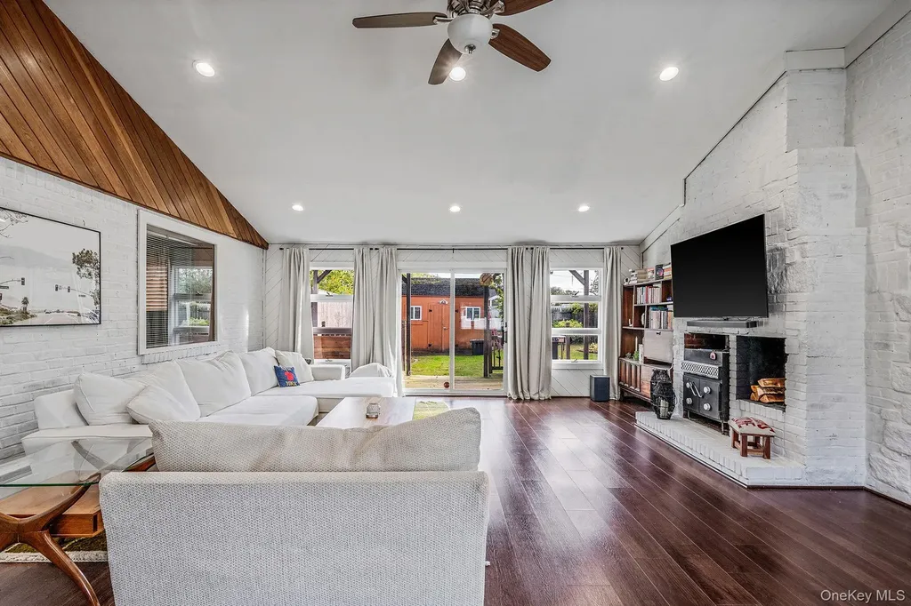 60 Lake Shore Drive Patchogue NY 11772