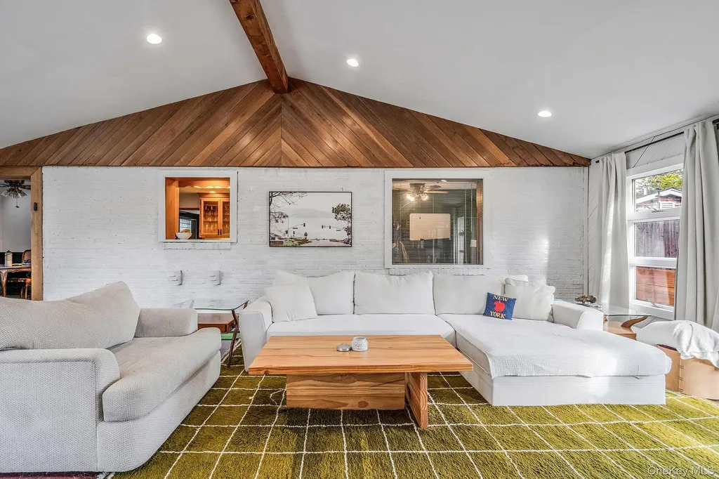 60 Lake Shore Drive Patchogue NY 11772