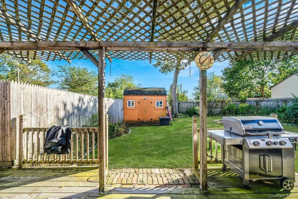 60 Lake Shore Drive Patchogue NY 11772