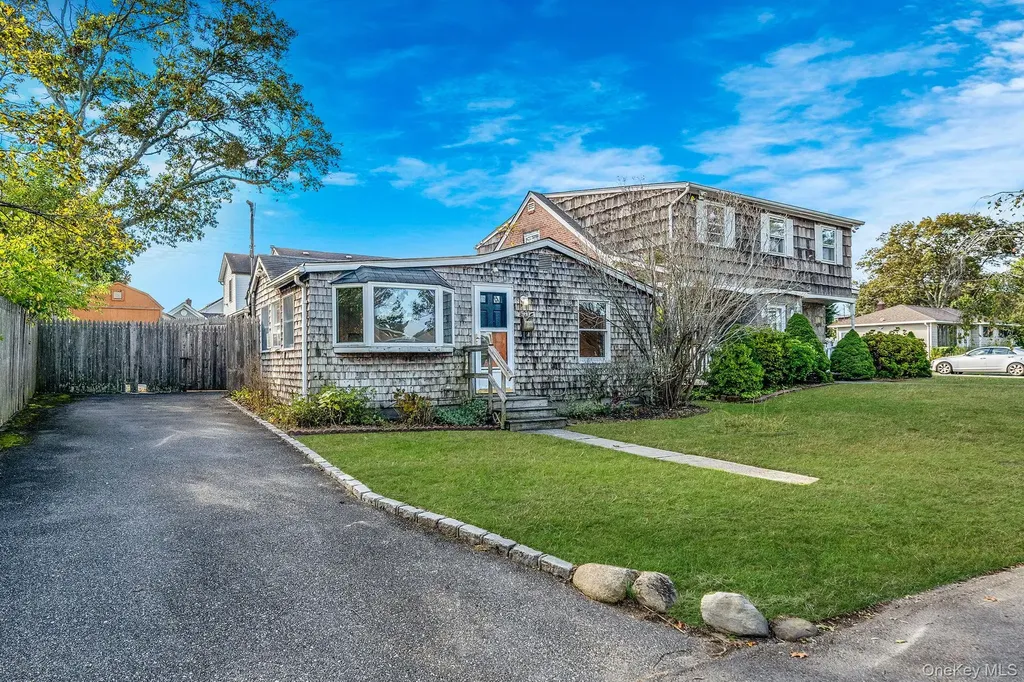 60 Lake Shore Drive Patchogue NY 11772