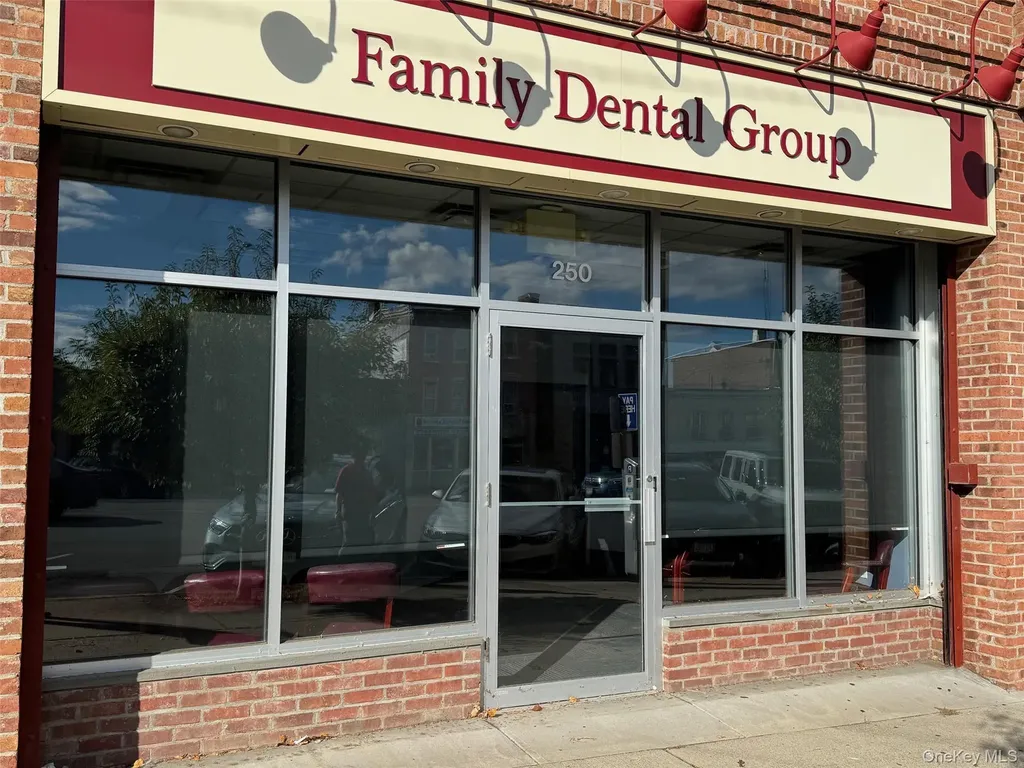 244 Broadway Newburgh NY 12550