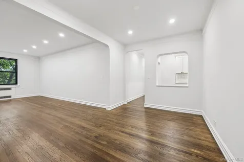 1 Bronxville Road Bronxville Road Bronxville NY 10708
