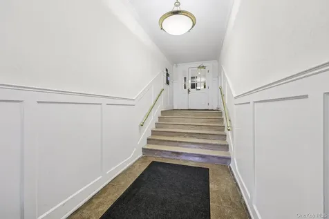 1 Bronxville Road Bronxville Road Bronxville NY 10708