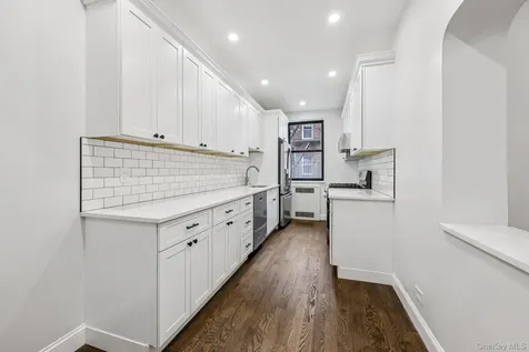 1 Bronxville Road Bronxville Road Bronxville NY 10708