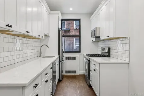 1 Bronxville Road Bronxville Road Bronxville NY 10708