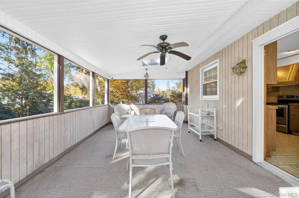 34 Lawrence Road Hyde Park NY 12538