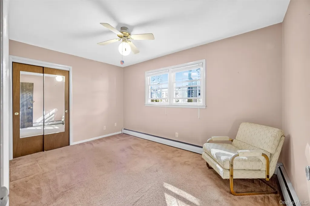 34 Lawrence Road Hyde Park NY 12538