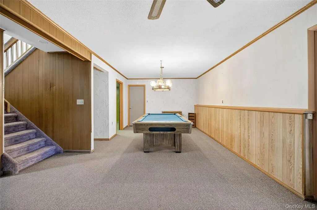 34 Lawrence Road Hyde Park NY 12538