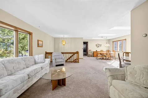 34 Lawrence Road Hyde Park NY 12538