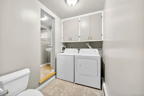 34 Lawrence Road Hyde Park NY 12538