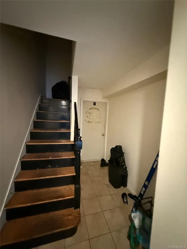 443 Howe Avenue Bronx NY 10473