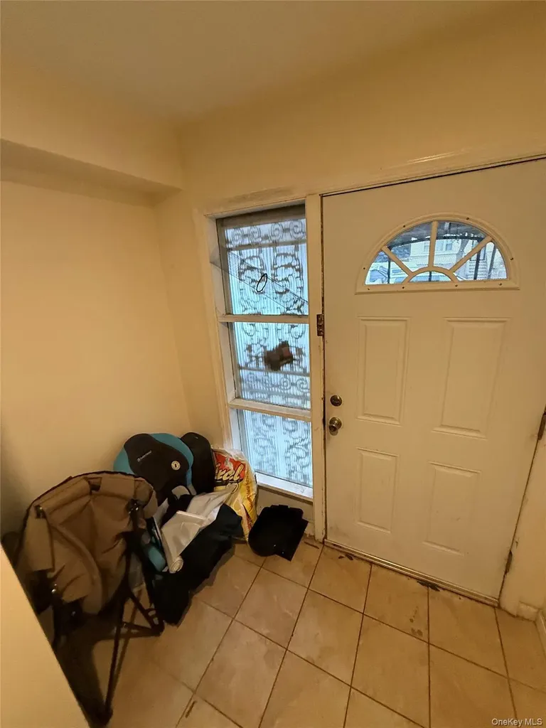 443 Howe Avenue Bronx NY 10473