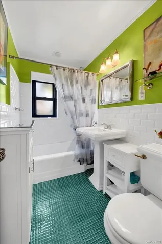 266 Pelham Road New Rochelle NY 10805