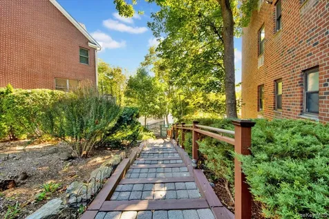266 Pelham Road New Rochelle NY 10805