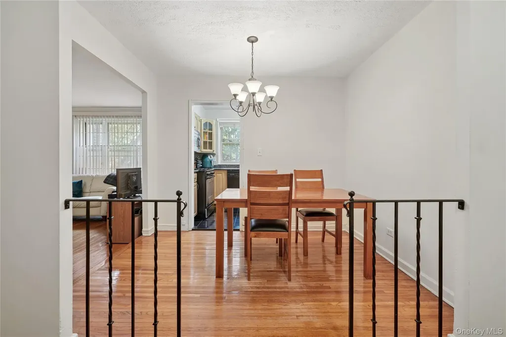 68-61 Yellowstone Boulevard Forest Hills NY 11375