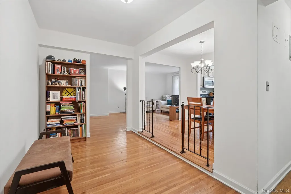 68-61 Yellowstone Boulevard Forest Hills NY 11375