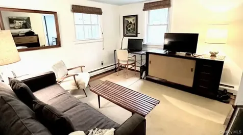 45 New Jersey Avenue Bellport Village NY 11713