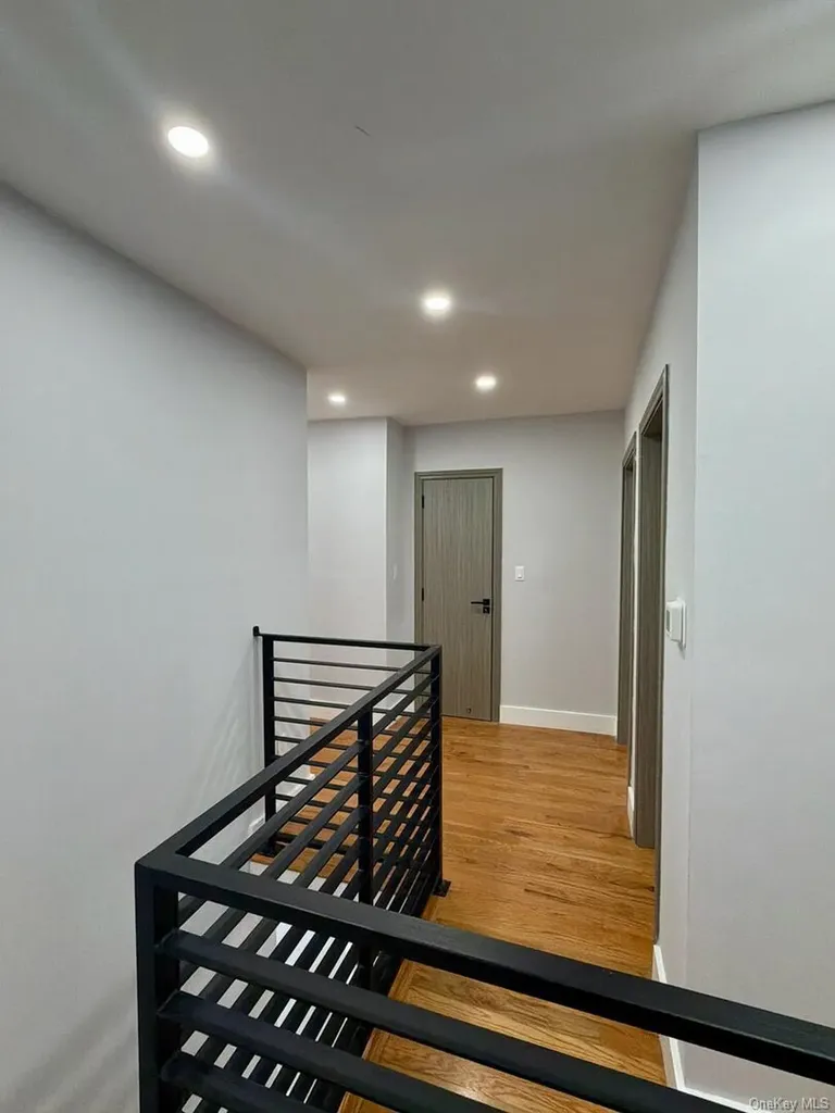 113-40 198th Saint Albans NY 11412