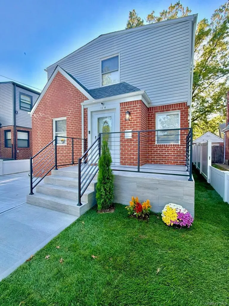 113-40 198th Saint Albans NY 11412