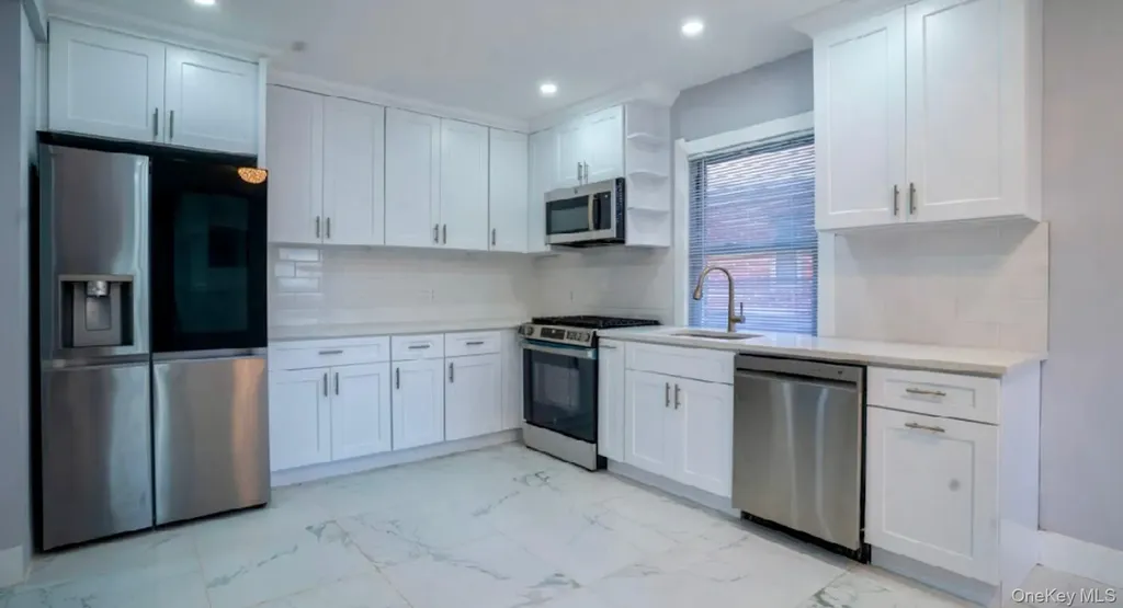 113-40 198th Saint Albans NY 11412
