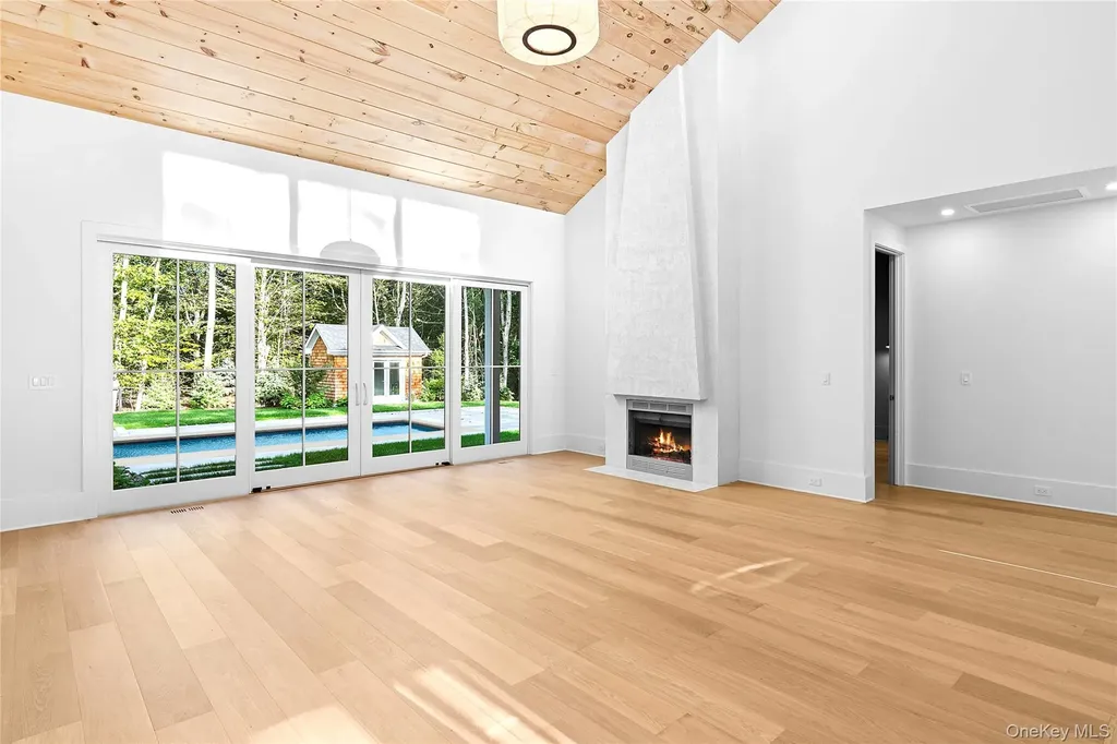 5697 Westphalia Road Mattituck NY 11952