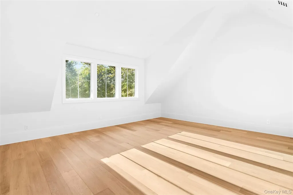 5697 Westphalia Road Mattituck NY 11952