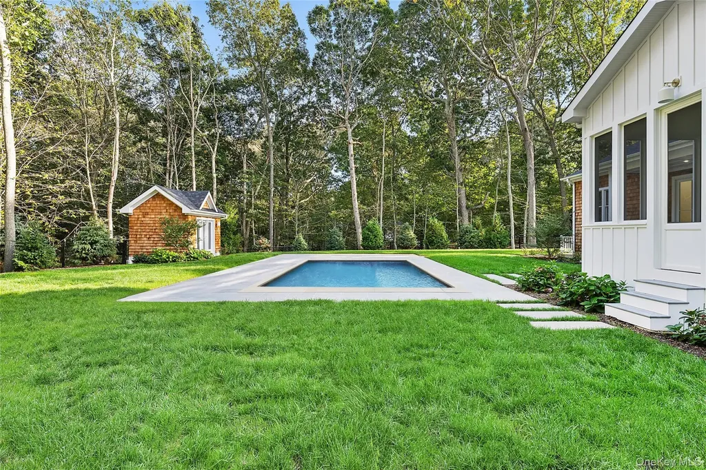 5697 Westphalia Road Mattituck NY 11952
