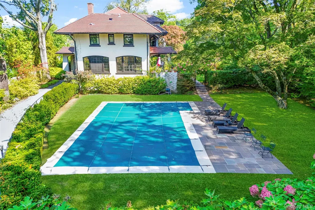 9 Forest Place New Rochelle NY 10804