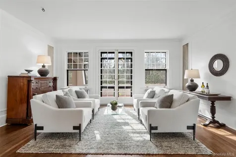 9 Forest Place New Rochelle NY 10804