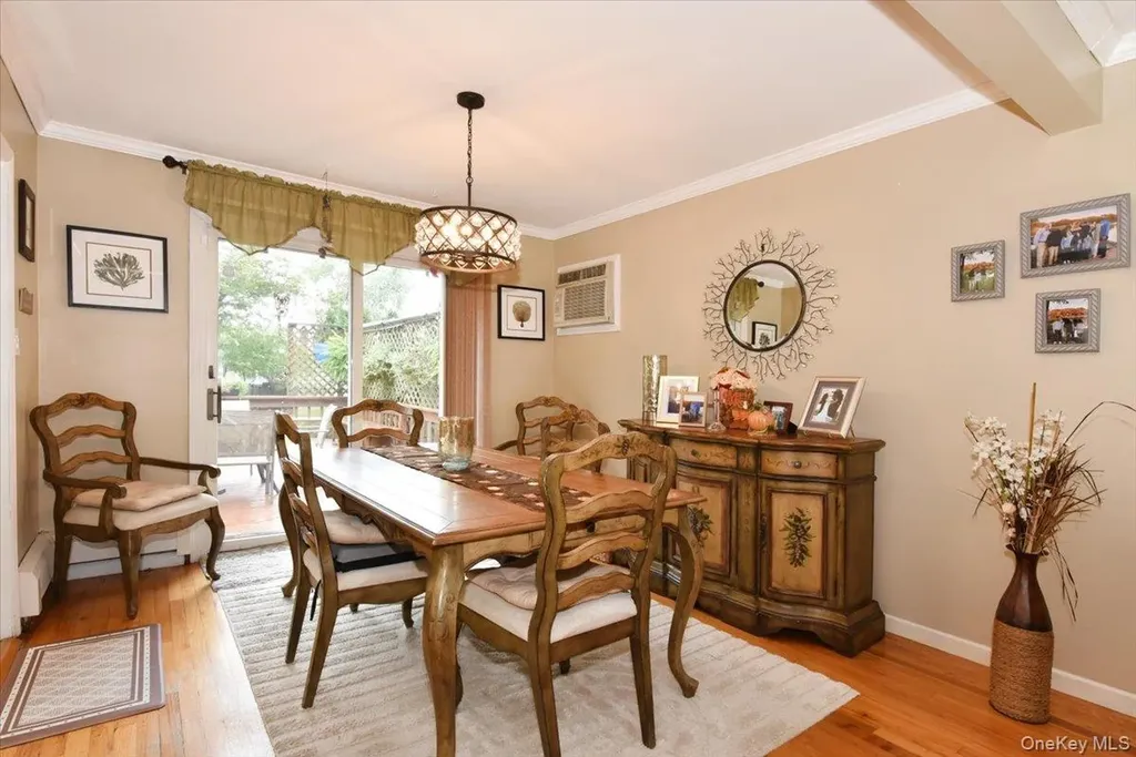 33 Ford Drive S Massapequa NY 11758