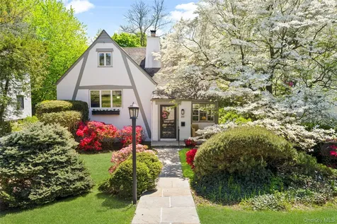 89 Edgewood Avenue Larchmont NY 10538