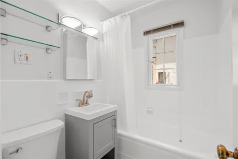 89 Edgewood Avenue Larchmont NY 10538