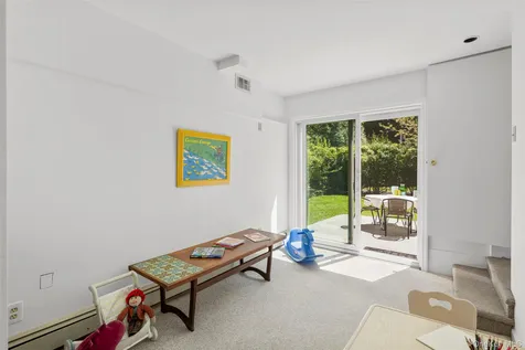 89 Edgewood Avenue Larchmont NY 10538