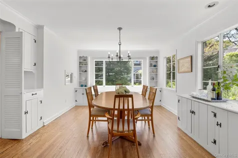 89 Edgewood Avenue Larchmont NY 10538