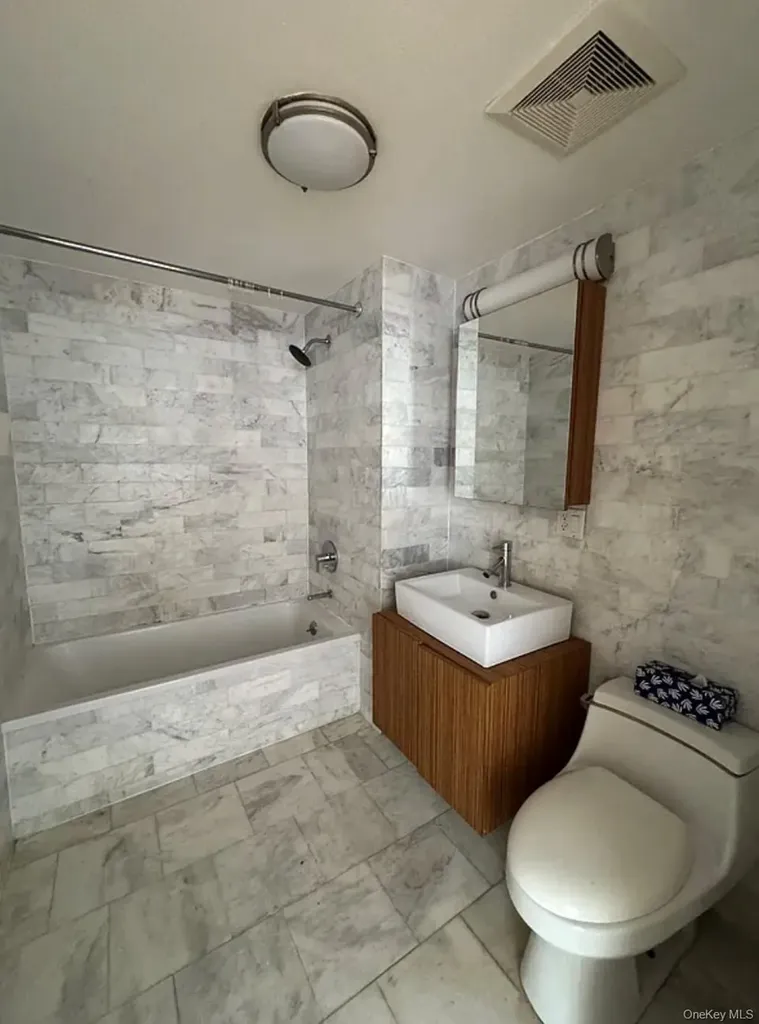 11202 Northern Boulevard Corona NY 11368