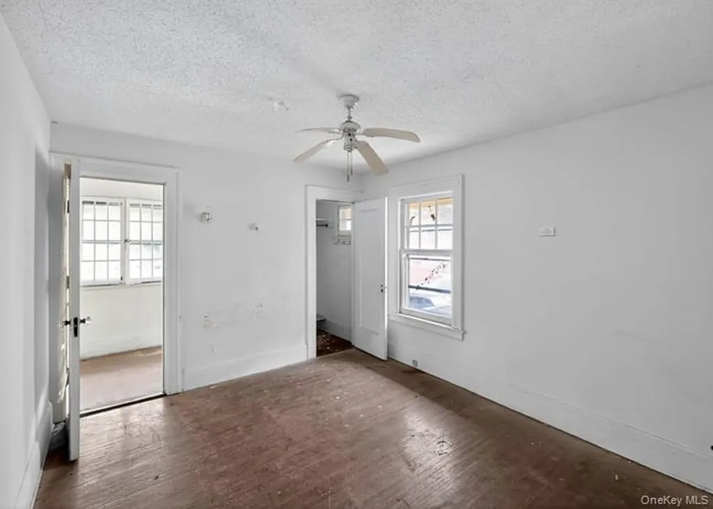 63 Rugby Avenue Rochester NY 14619