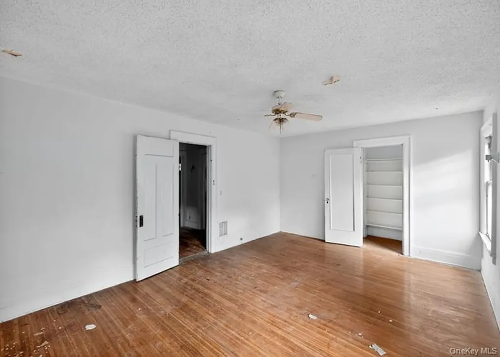 63 Rugby Avenue Rochester NY 14619