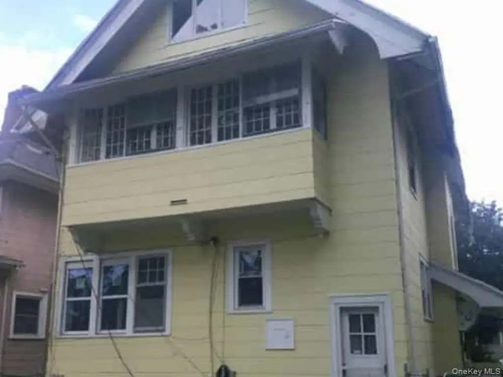 63 Rugby Avenue Rochester NY 14619