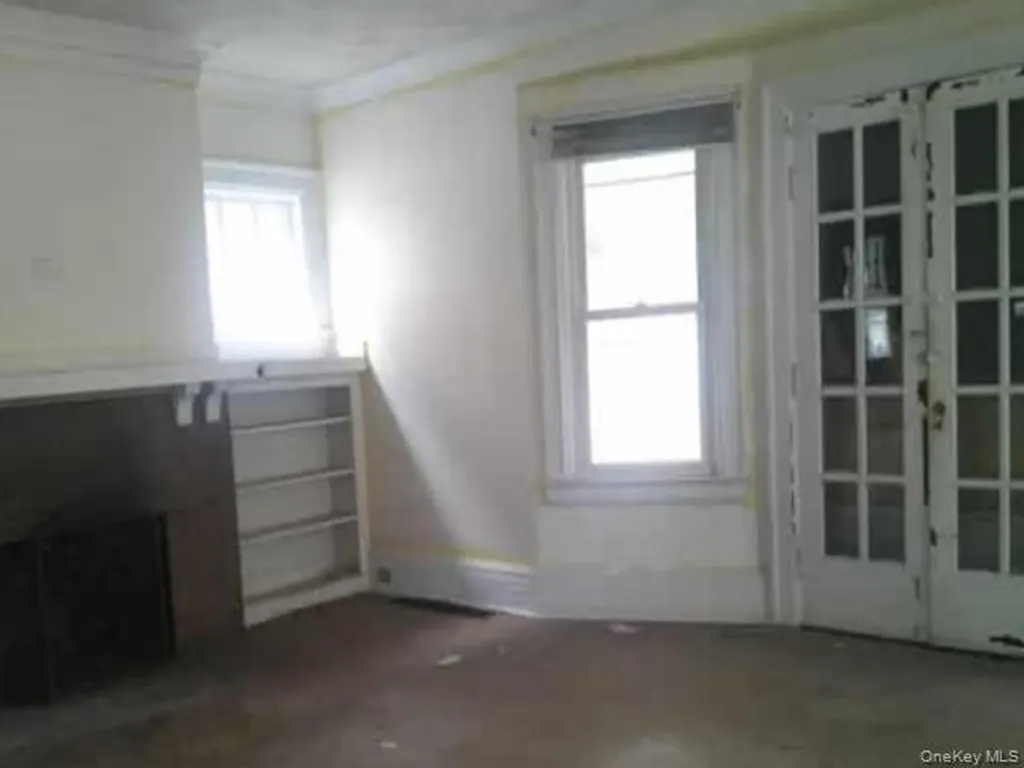 63 Rugby Avenue Rochester NY 14619