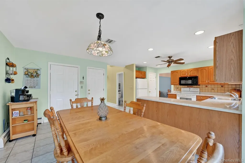 3 Derose Lane Chester NY 10918
