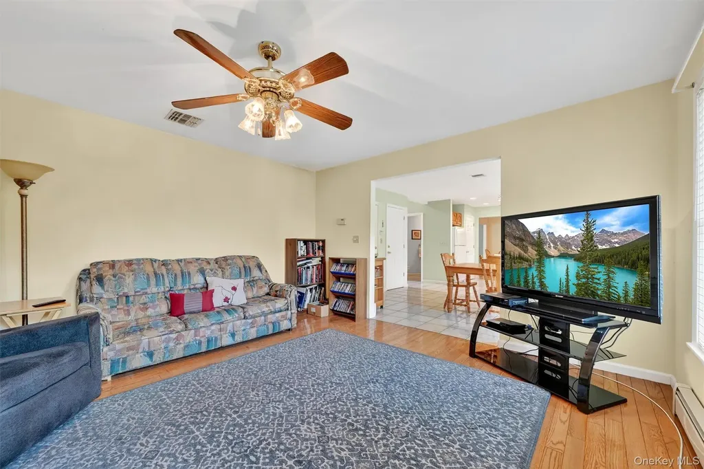 3 Derose Lane Chester NY 10918