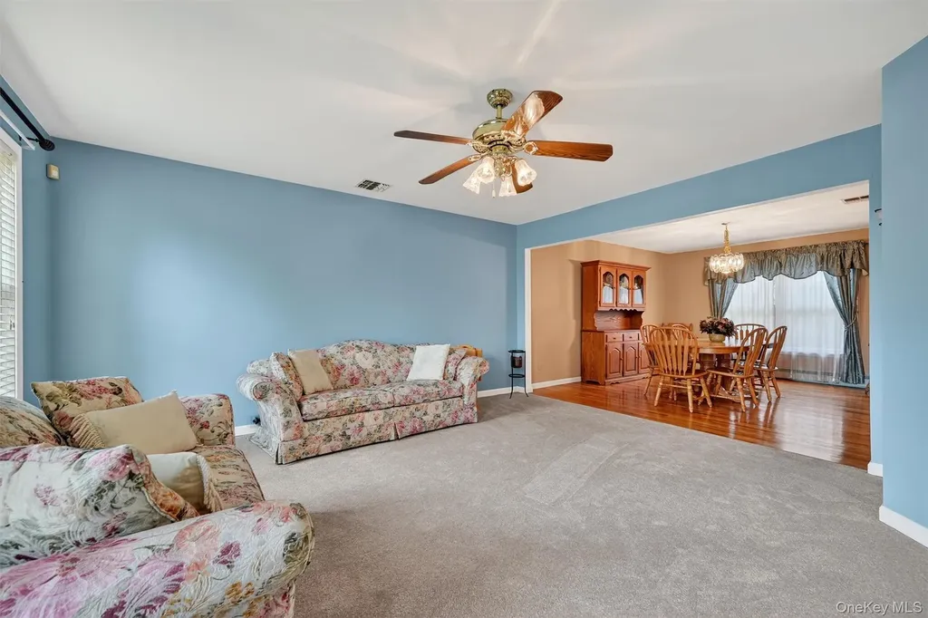 3 Derose Lane Chester NY 10918