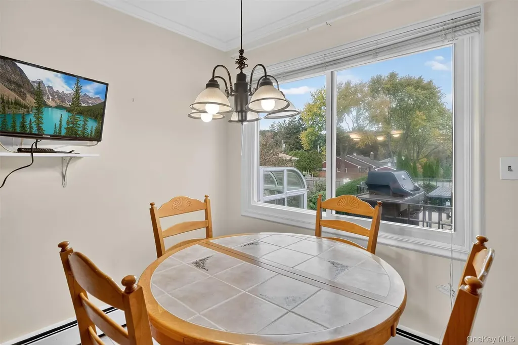 177 Finmor Drive White Plains NY 10607