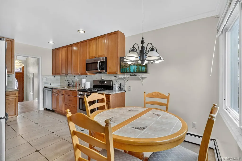 177 Finmor Drive White Plains NY 10607