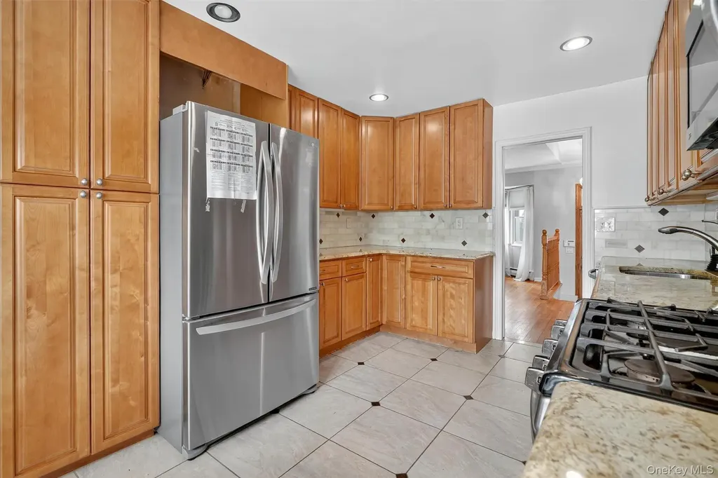 177 Finmor Drive White Plains NY 10607