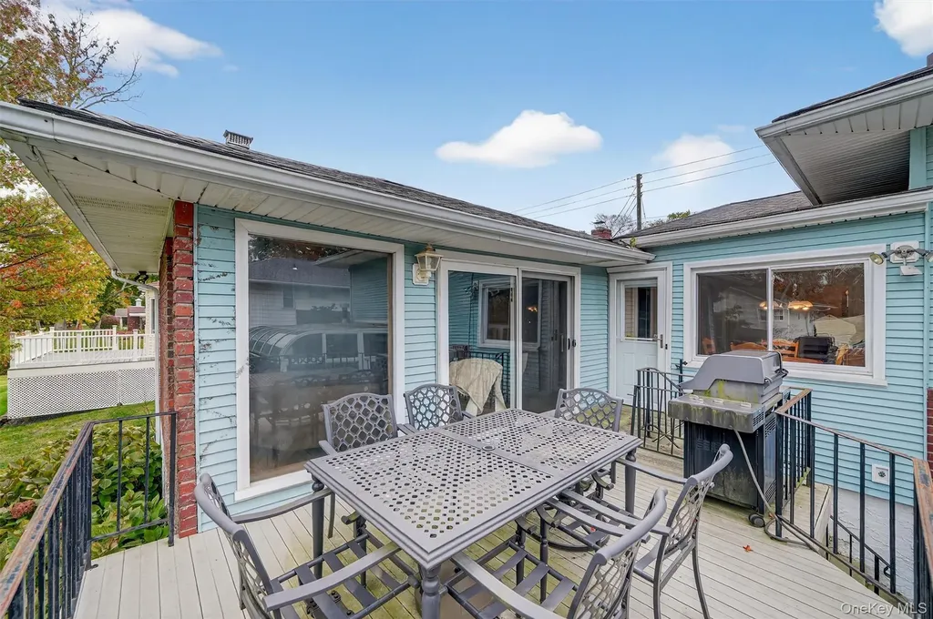 177 Finmor Drive White Plains NY 10607