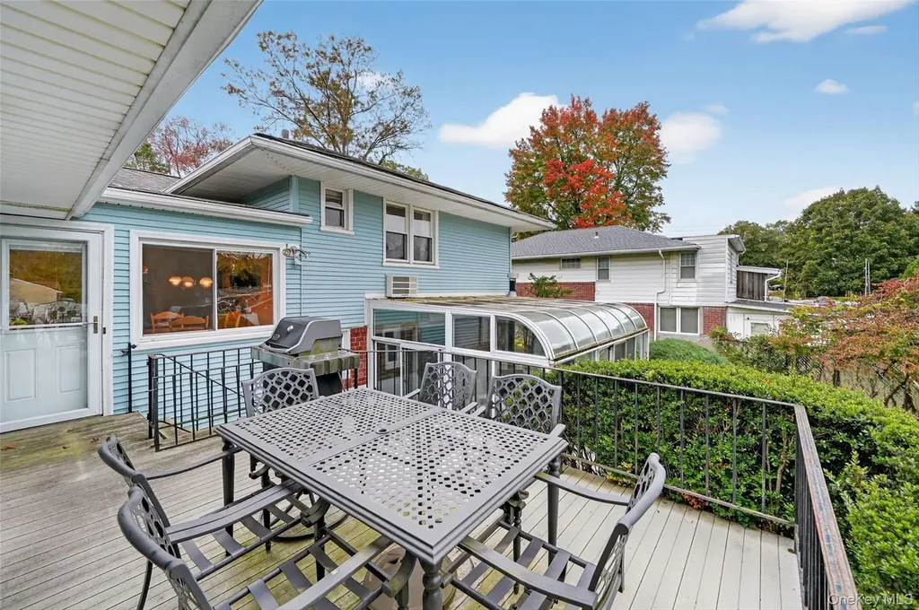 177 Finmor Drive White Plains NY 10607