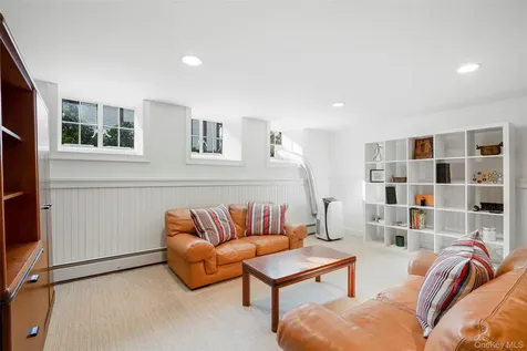 290 Overlook Road New Rochelle NY 10804